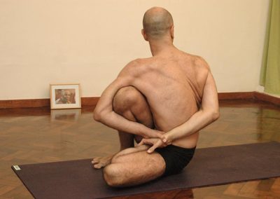 posiciones de ashtanga-yoga